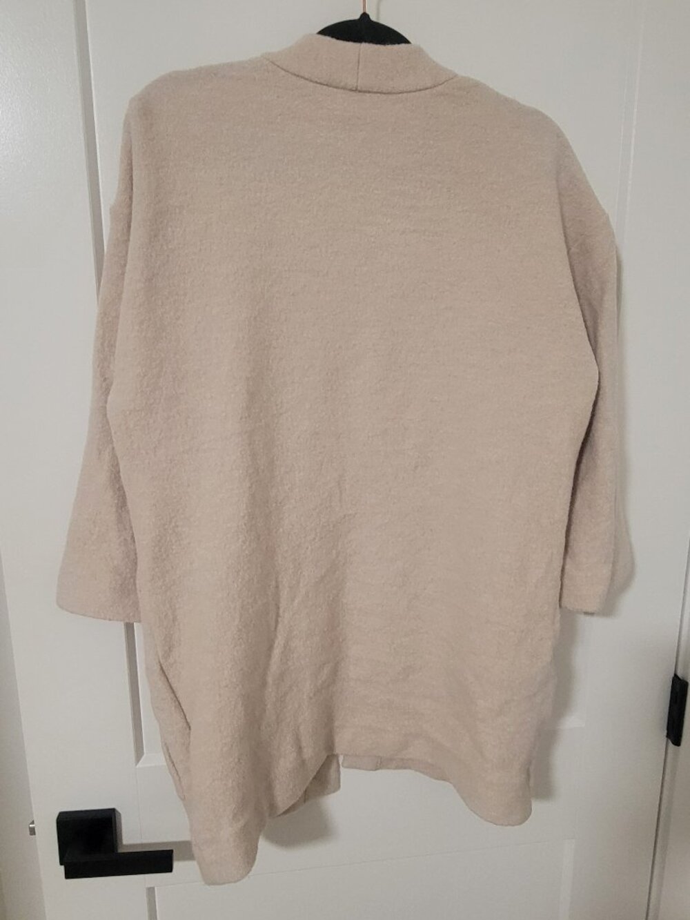 Wilfred Aritzia Thais Cardigan - 100% Merino Wool - Birch - Medium - Picture 4 of 8